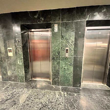 Flamingo Hotel Sector 67 I Studio Rooms I 구르가온 외부 사진